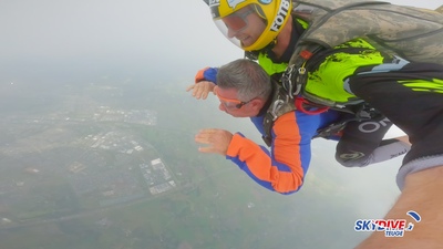 5-freefall-000654-34-s-c